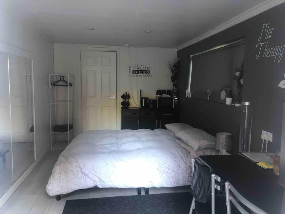 Belfast Private Room, En-Suite & Own Access Buitenkant foto